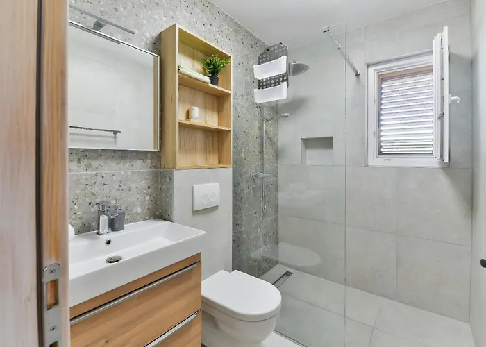 Carnela With Heated Pool וילה *